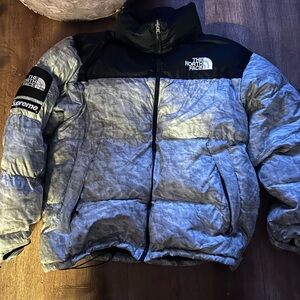 Supreme x North face nupste